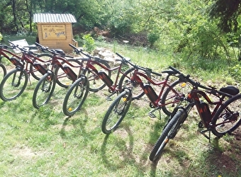 EtrottinMorvan - Location de vélos électriques et Remorque - ANOST