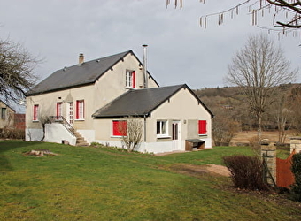 La maison au bord du lac de Pannecière - CHAUMARD
