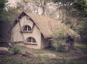 La Chaumière de Merwind le Magicien Bleu - SAINT-MARTIN-DE-LA-MER