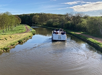 Le Canal du Nivernais - CHATILLON-EN-BAZOIS