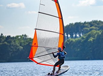 planche à voile 'AIRFOIL' -Morvan-Lac des Settons- ACTIVITAL  - MONTSAUCHE-LES-SETTONS