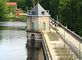 Visite Commentée du barrage des Settons - MONTSAUCHE-LES-SETTONS
