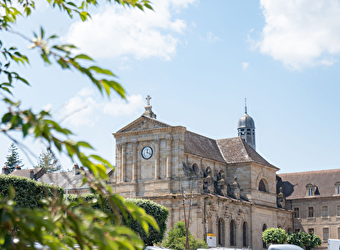 Notre Dame de l'Assomption actuelle chapelle du lycée Bonaparte - AUTUN
