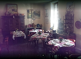 Palais de l'Ormerie - LORMES