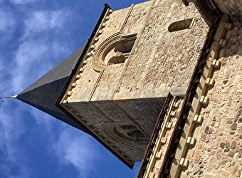 Eglise Saint-Pierre à Sémelay - SEMELAY