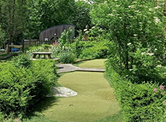 Mini-Golf du camping de l'Etang du Goulot - LORMES