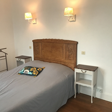 Gîte maison LES ROSES proche Lac des Settons