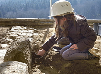 Atelier archéo à Bibracte - SAINT-LEGER-SOUS-BEUVRAY