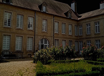 Nuit européenne des musées : Observation astronomique dans le jardin du Muséum - AUTUN