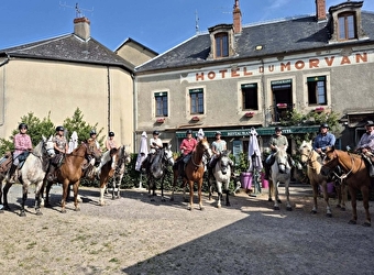 Hôtel-restaurant du Morvan - SAINT-LEGER-SOUS-BEUVRAY