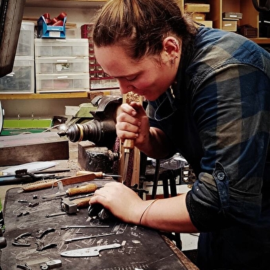Visite de la coutellerie - Armurerie James