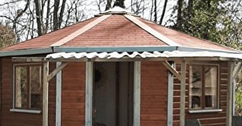 Cabane du camping de l'Etang du Goulot - LORMES