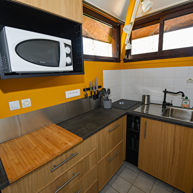 Location hébergements Chalets n°4 de 6 personnes Lac des Settons Morvan - Activital