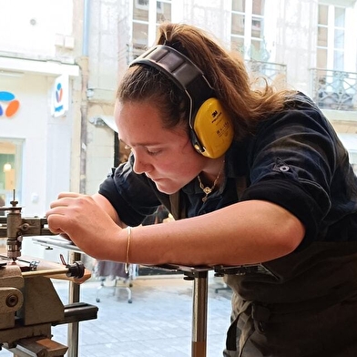 Visite de la coutellerie - Armurerie James