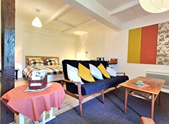 Les Hirondelles - OUROUX-EN-MORVAN