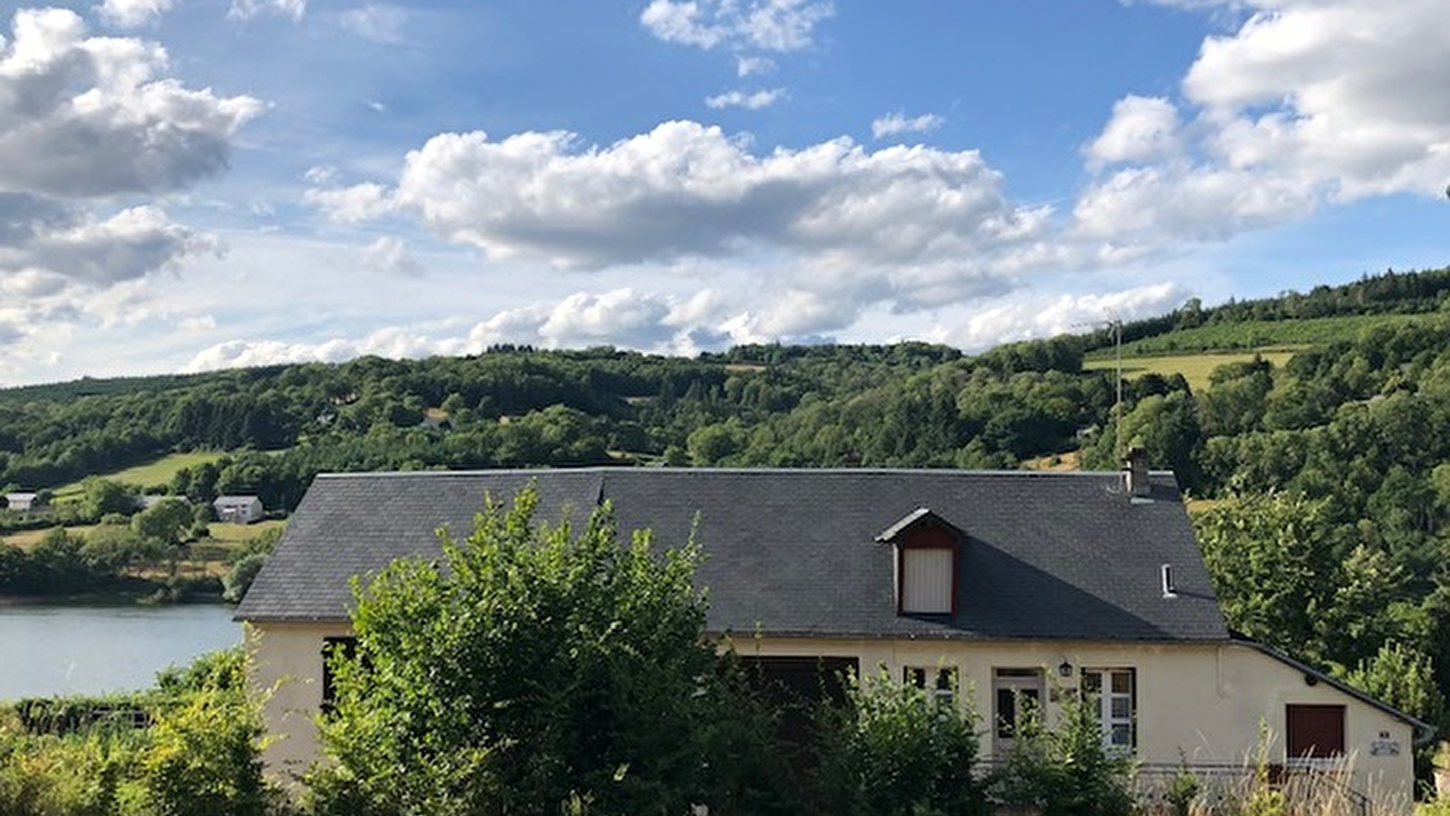 Chez la Geneviève