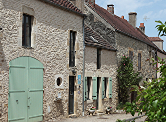 LA CROIX D'ASQUINS - ASQUINS