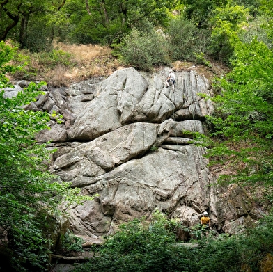 Escalade dans les Gorges de Narvau