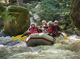 Angie 'le feu de l'eau' : Rafting et Eaux Vives, Packraft, Kayak et Paddle - SAINT-MARTIN-DU-PUY