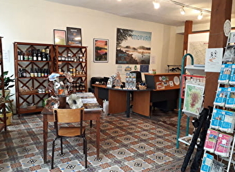 Produits locaux à l'Office de Tourisme Morvan Sommets & Grands Lacs - B.I.T de Lormes - LORMES