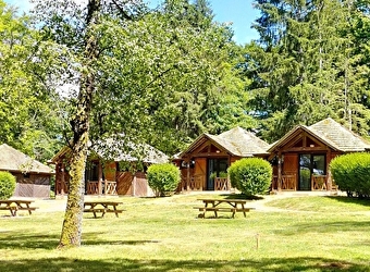Location hébergements Chalets n°4 de 6 personnes Lac des Settons Morvan - Activital - MONTSAUCHE-LES-SETTONS