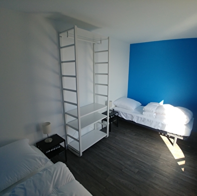 Location Chambre Cabine n°10 pour 2 personnes Lac des Settons Morvan - Activital