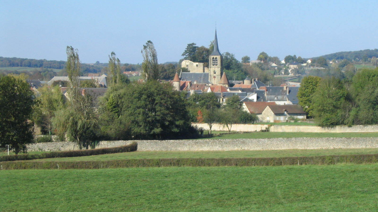 Centre historique de Moulins-Engilbert