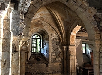 Abbaye Saint-Martin-du-Bourg - AVALLON