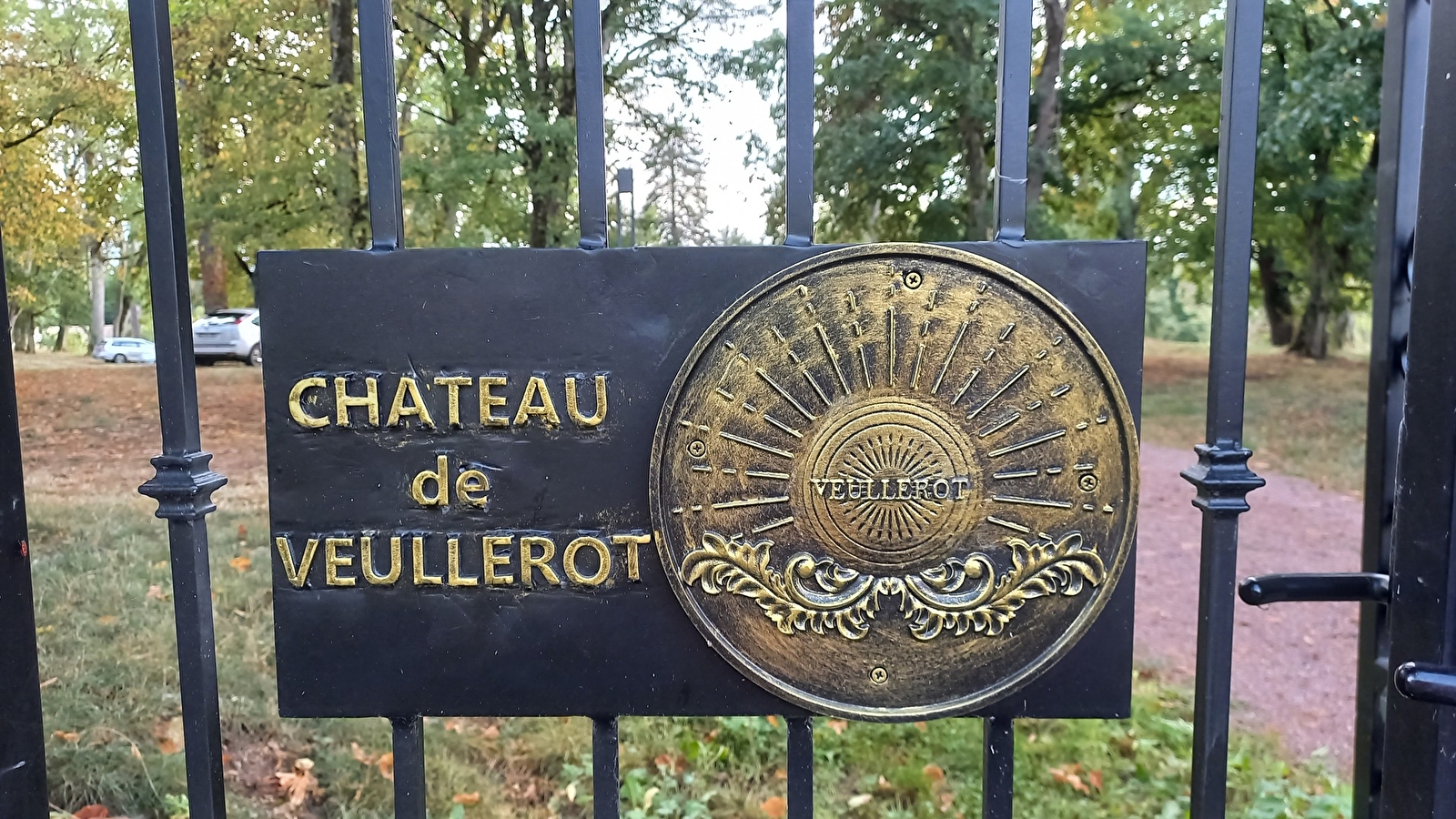 Chateau de Veullerot