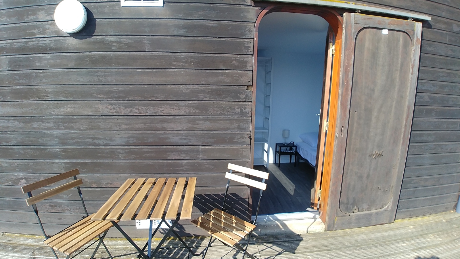 Location Chambre Cabine n°12 pour 2 personnes Lac des Settons Morvan - Activital