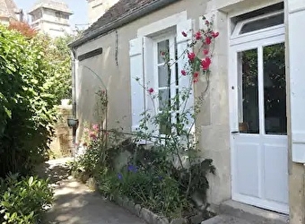 Maison de charme des Remparts - AVALLON